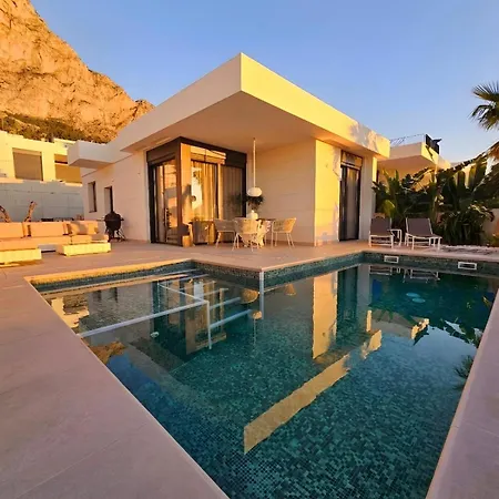 Boho In Polop, Heated Private Pool, Sea & Mountain Views * Polop